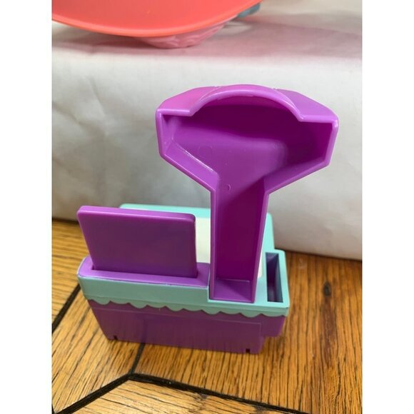 Hasbro Littlest Pet Shop Get Better Center 2005 - Picture 10 of 10